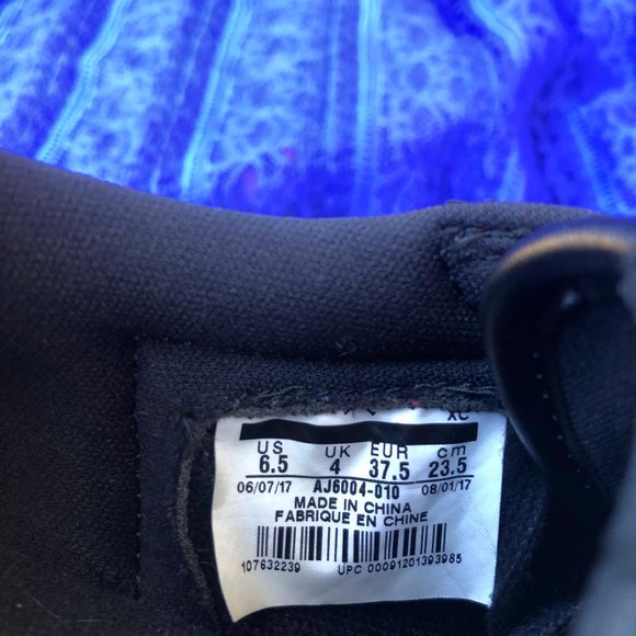 SOLD Women's Nike Jordan 1 Retro Low NS, Black Python- Size 6.5 AJ6004-010 - Picture 7 of 13